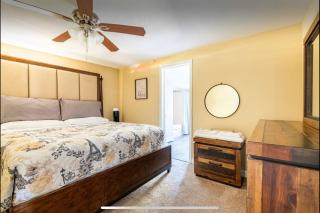 FORT MOORE and MORE, 8 Guests - 3