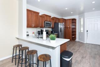 Cool 2BR-Spring Training! w Pool, Gym & Parking - Tempe - 2