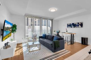 Sleek 1BR Near BOKCenter-Gym,Lounge,Balcony,PetOK - Tulsa - 0