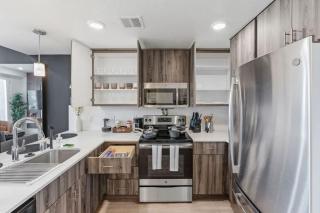 Stylish 1BR w Parking, Near Temple Square & Delta Center - 5