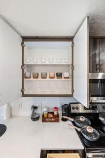 Stylish 1BR w Parking, Near Temple Square & Delta Center - 4