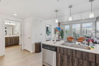 Stylish 1BR w Parking, Near Temple Square & Delta Center - 3