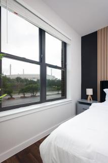 Modern 2BR Retreat-w Prkng,Near Rvrwlk & Conv Ctr - San Antonio - 1