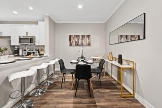 Cozy 2BR - Scottsdale, Pet-friendly, Sunrise Peak - 7