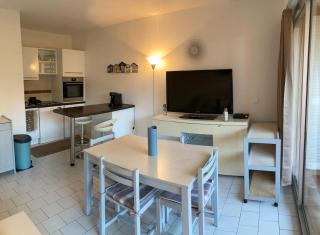 "L'Escale" T2 dans résidence avec Piscine, plage à 150m, Parking - Sainte-Maxime - 4