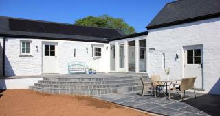 The Lambing Shed, Converted Barn nr Little Haven - 6