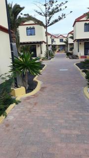 Beautiful house with swimming pool - 2