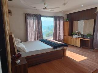 Home Town Resort - Nālāgarh - 0