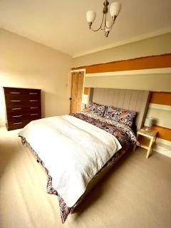 2 bedroom Hidden Gem in Stamford with parking - Stamford - 4