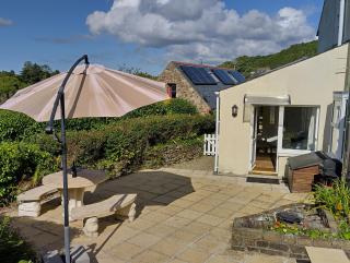 Seaview at Merton Hall Newport, Pembrokeshire - Dinas - 1