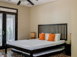 Coral Suites - casitas & apartment on private beach - 2