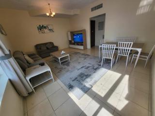 Super deluxe apartment with sea view - Ajman - 2