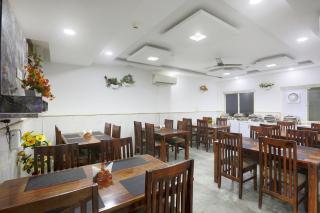 FabHotel Airport Zone Olive - 1