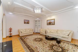 3 rooms apartment in the center city - Chişinău - 8