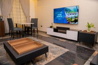 Number Ten by Scarborough - Luxury Serviced Apartments - 9