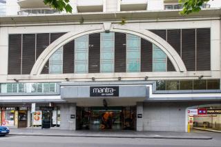 Modern Nomads Metro Urban Studio with City View & Indoor Pool - Melbourne - 5