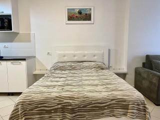 Paradise Apartament - Sarandë - 5