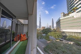 Durrani Homes - The Luxe Retreat 4BR Podium villa with private Jacuzzi and Burj Khalifa View - 0