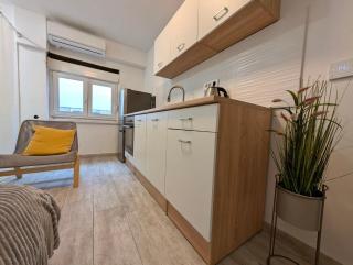 Cozy Studio Near Train Station - Sesvete - 8