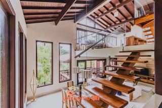 Casa em São Sebastião com Piscina, Jacuzzi e Vista - 1