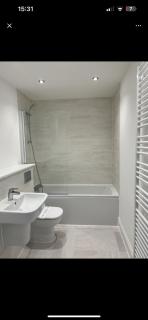 Deluxe Rooms - Bristol - 3