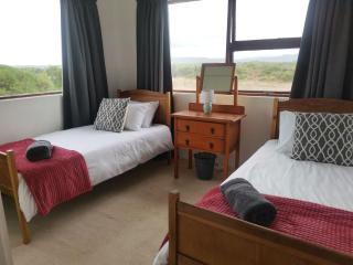 Spacious, comfortable beach house - Pearly Beach - 1