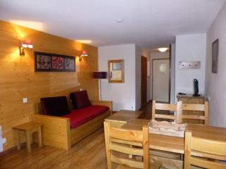 Studio accueillant avec balcon, parking et wifi - Brides-les-Bains - FR-1-512-250 - Brides-les-Bains - 0