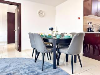 Amazing 2 Bedroom in Al Rabia Tower in Majan 6PPL - 3