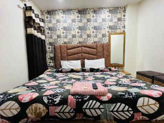 Hotel Divine inn - Amritsar - 1