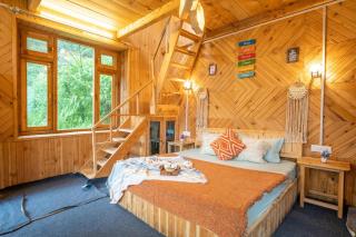 Enchanting Cottage With Valley View By Bastiat Stays - 9