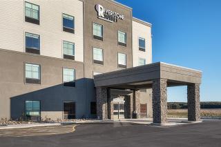 Riverstone Suites by Cobblestone Hotels - Chippewa Falls - 9
