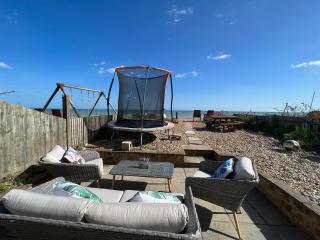 Beach house on private beach - Pevensey - 6