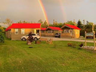 Gros Morne Tiny Chalets - Rocky Harbour - 9