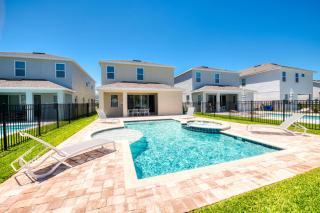 Welcoming Home With Air Hockey Table And Waterpark Resort Access Near Disney At Encore Resorts Reunion - 321Bu - Kissimmee - 2