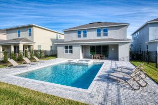 Cozy Home With Private Pool, Air Hockey Table And Themed Room Near Disney With Waterpark Resort Access At Encore Resort - 7458Mr - Kissimmee - 2