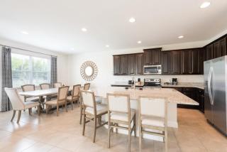 Lovely Home With Private Pool And Air Hockey Table Near Disney With Waterpark Resort Access At Encore Resort - 7467Mr - Kissimmee - 7