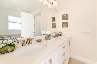 Exquisite Home With Media Room Games With Waterpark Resort Access Near Disney At Encore Resort- 7600Mc - Kissimmee - 3