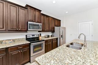 Enchanting Home Near Disney With Game And Themed Rooms With Waterpark Resort Access At Encore Resorts Reunion - 7403Mr - Orlando - 3