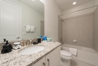 Exquisite Home With Themed Rooms, Theater Near Disney With Waterpark Resort Access At Encore Resort - 7736Ff - Kissimmee - 8
