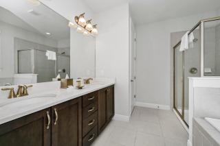 Vibrant Elite Home With Private Pool, Theater Room And Waterpark Resort Access Near Disney At Encore Resort - 7605Mc - Kissimmee - 2