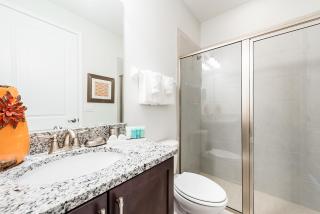 Vibrant Elite Home With Theater Room And Waterpark Resort Access Near Disney At Encore Resort - 7603Mc - Kissimmee - 7