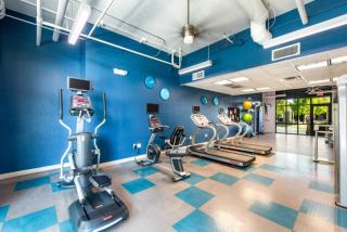 Relaxing 2BR-Spring Training! w Pool, Gym&Parking - Tempe - 9
