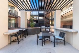 Relaxing 2BR-Spring Training! w Pool, Gym&Parking - Tempe - 6