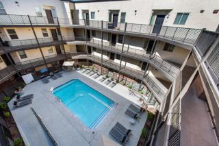 Relaxing 2BR-Spring Training! w Pool, Gym&Parking - Tempe - 1