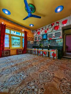 home stay in Srinagar Kashmir - Srinagar - 0