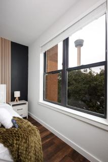 1BR Oasis w Pool&Parking, Near Rvrwlk & Conv Ctr - 4