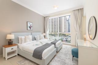 Beachfront Bliss Luxurious 3-BR Stay in JBR - 1