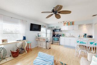 Bay View Inn 202 - Bradenton Beach - 2