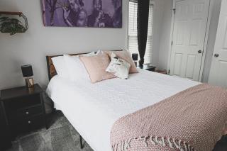 Walkable! Mins from stadium, GWCC, aquarium - Atlanta - 3