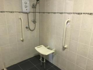 Accessible Barn 4 Bedrooms Farm stay sleeps 8 - Mayfield - 1